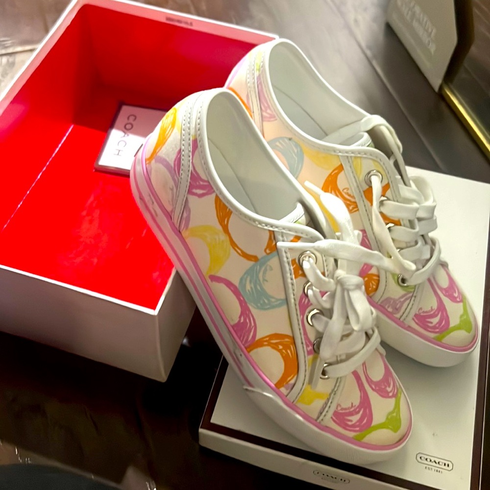 Coach women tenis shoes